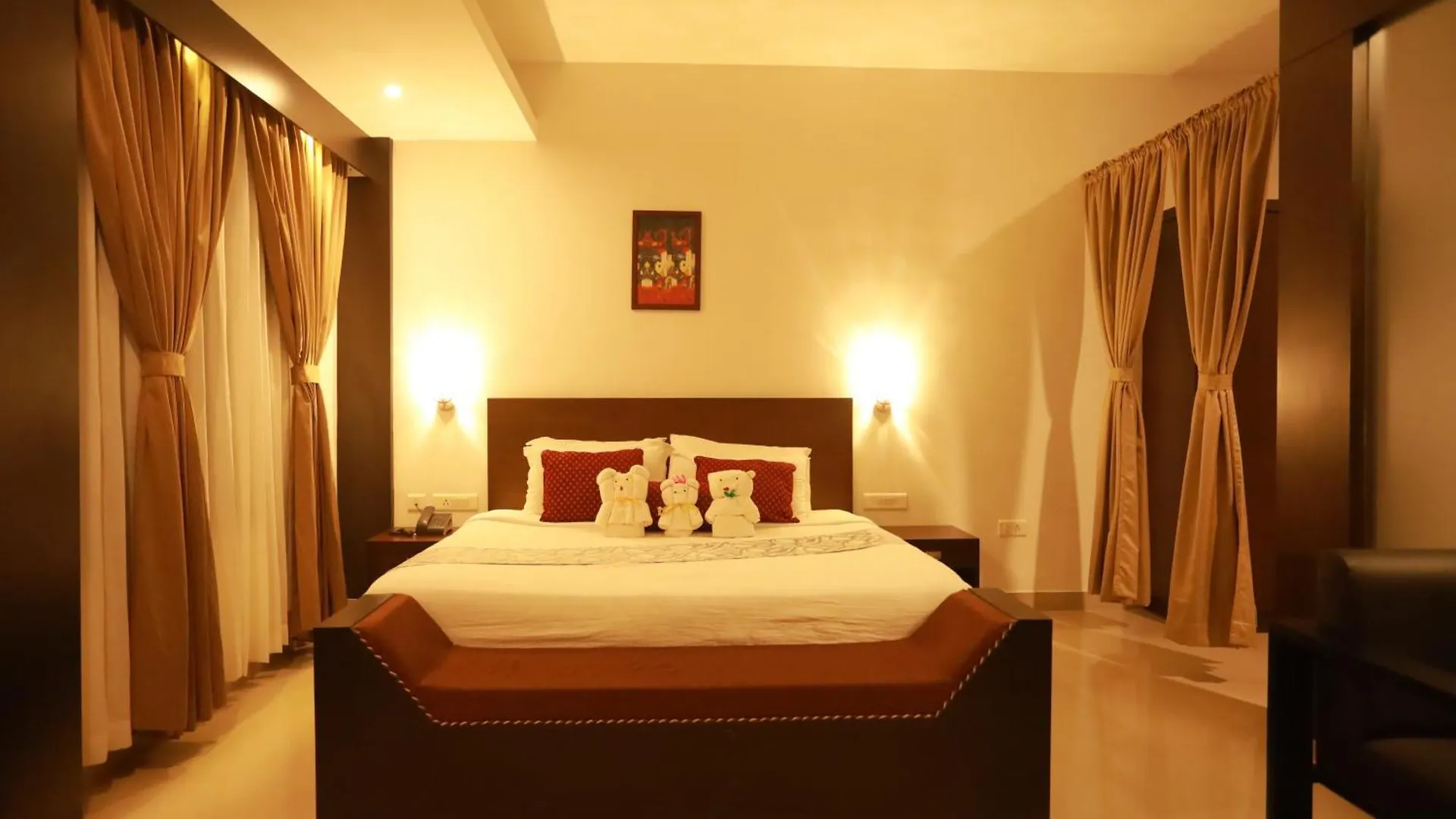Finch Hotel Erattupetta Indie